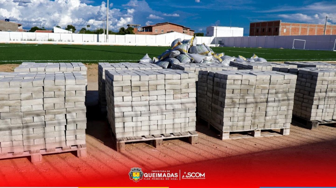 “Emborrachamento” da grama sintética do Estádio Jongão começa a ser realizado